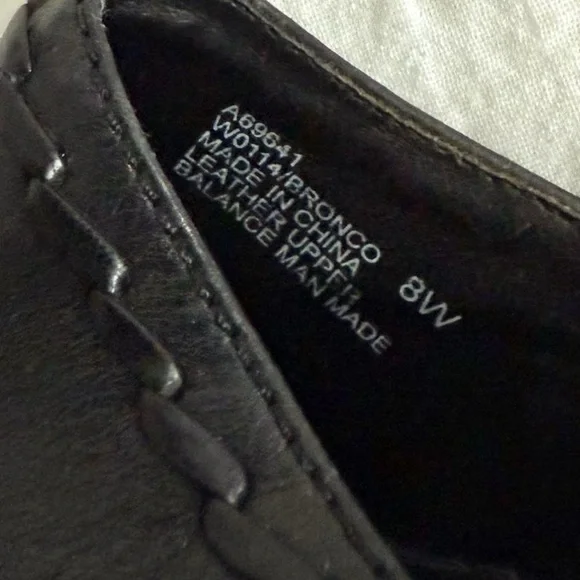 White Mountain Black Leather Western Mules - Picture 7 of 7